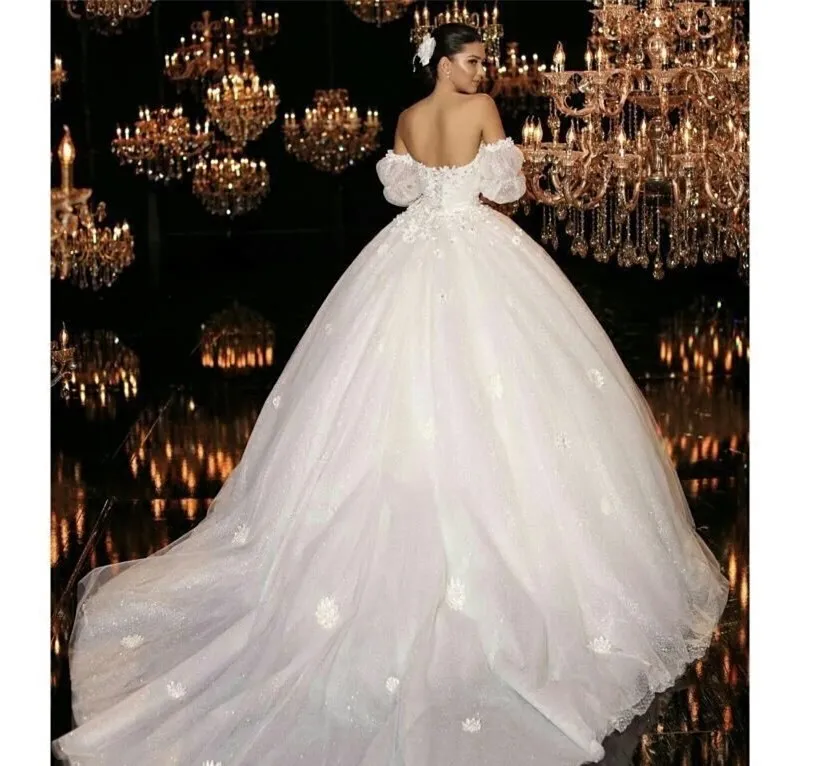 Платье на тонких бретельках See Orange белое длинное вечернее платье ручной работы