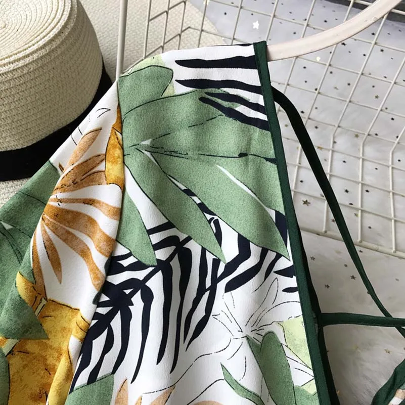 Boho короткий женский комбинезон, пляжный, v-образный вырез, открытая спина, Корейская Сексуальная Шифоновая туника с цветочным принтом размера плюс, летние женские комбинезоны, комбинезоны