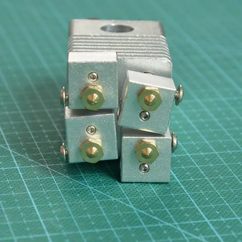 

Ultimaker 3D printer all metal four-color extruder set four head extruder head multi-colors hotend 4-colors for 1.75mm