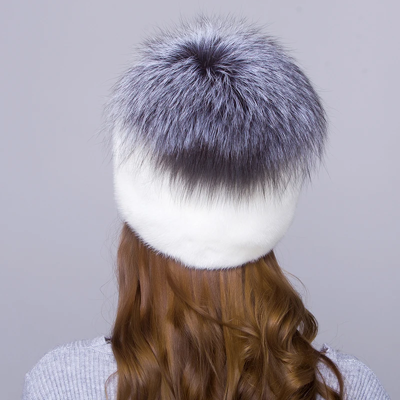 Рисунок 5 - Новая женская шапка JKP из меха