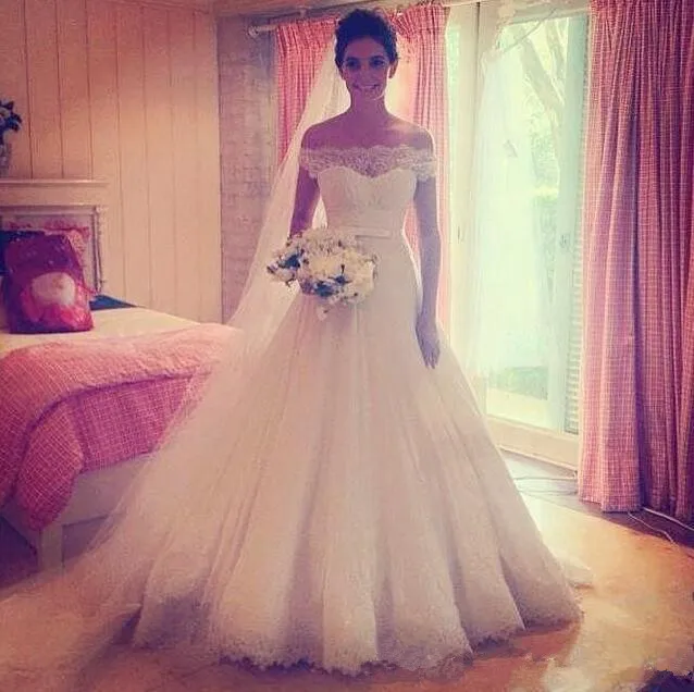 

Bridal Gowns A-line Wedding Dresses Lace Off The Shoulder Bridal Gowns wedding gowns sweep train vestidos de noiva