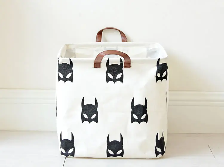 Batman Офисная коробка для хранения с Бэтменом и кроликом, настольный органайзер для хранения, складная корзина для хранения с пультом дистанционного управления - Цвет: Batman