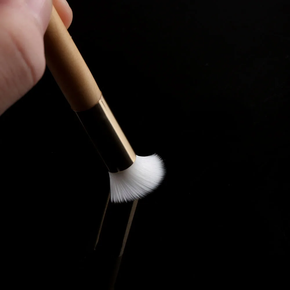 1 шт. щётка для чистки пор |