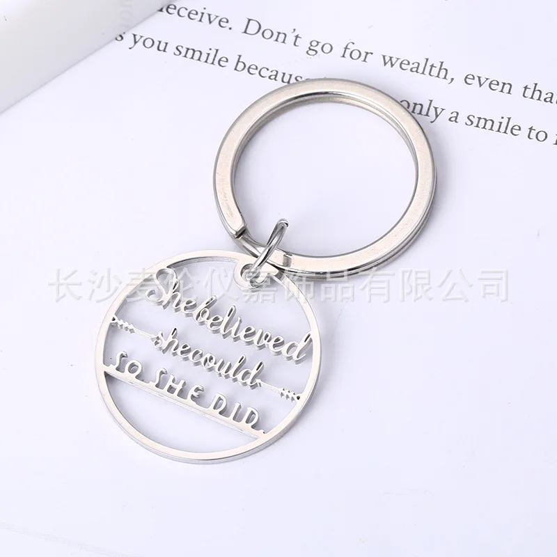 2pcs/lot nature steel gold color key chain Hollow out letters She believed could so did new stainless Car keychain | Украшения и