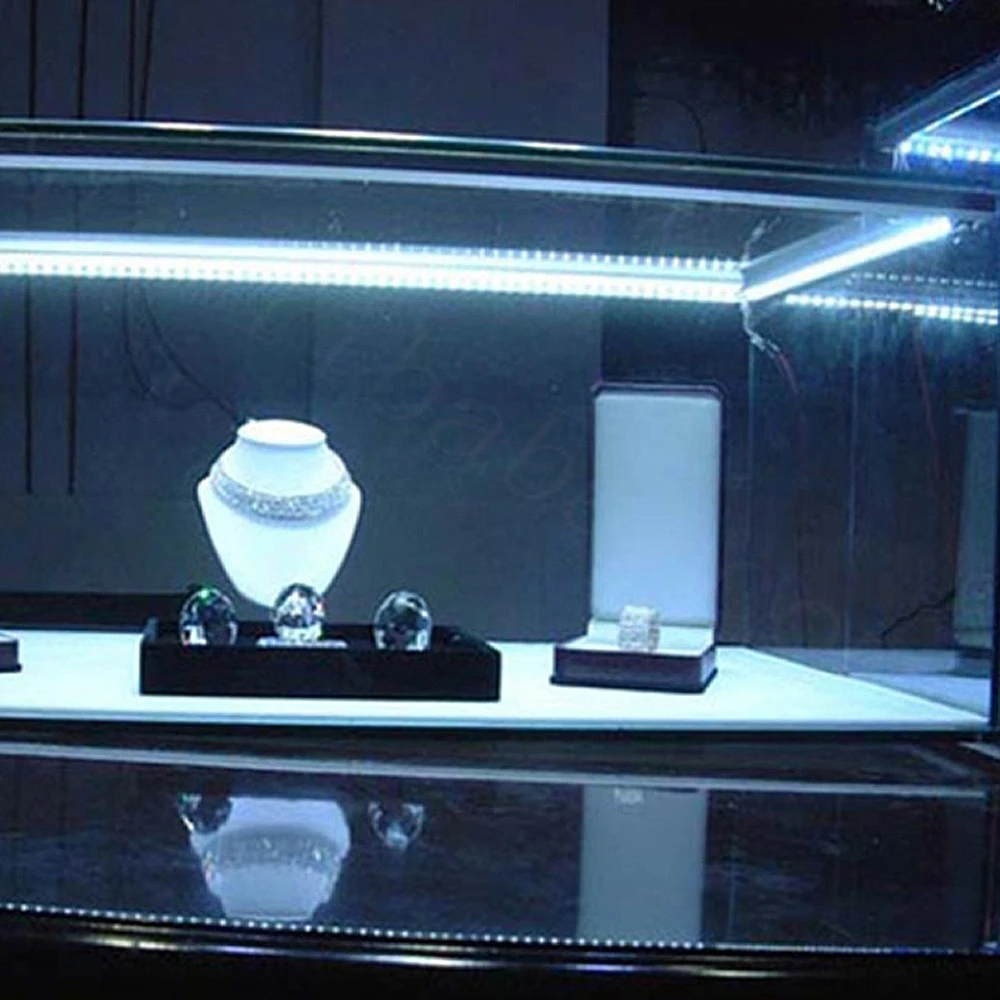 Алюминиевый профиль тонкий 1 м с молочным диффузным покрытием или прозрачным 30 (30