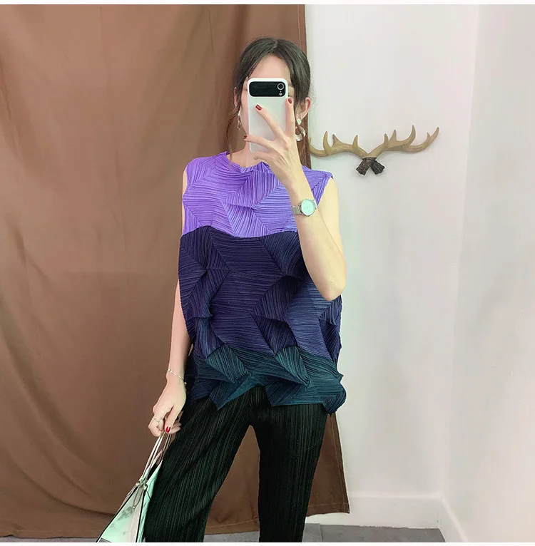 Miyake плиссированный жилет свободного размера плюс подходящая по цвету футболка Летняя новая женская рубашка sanzhai