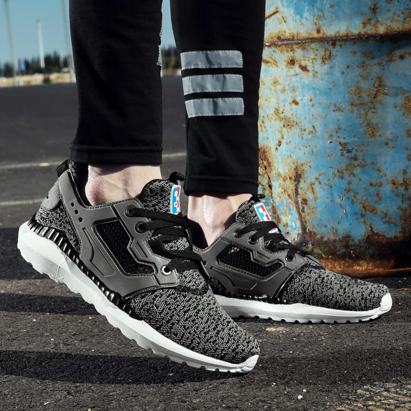 2017 новые мужские кроссовки для бега дышащие Суперэластичные пробежек легкая