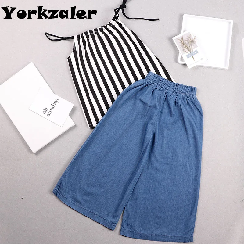 Комплект одежды для девочек рубашка в полоску без рукавов с широкими джинсовыми