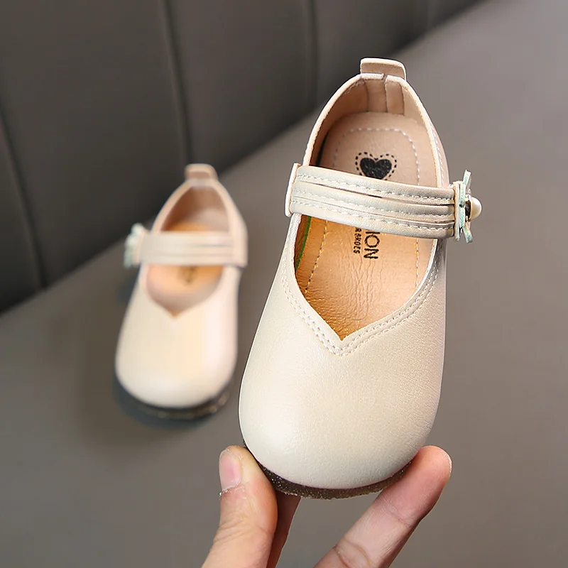 Обувь для девочек из искусственной кожи новинка весны От 1 до 6 лет нескользящая