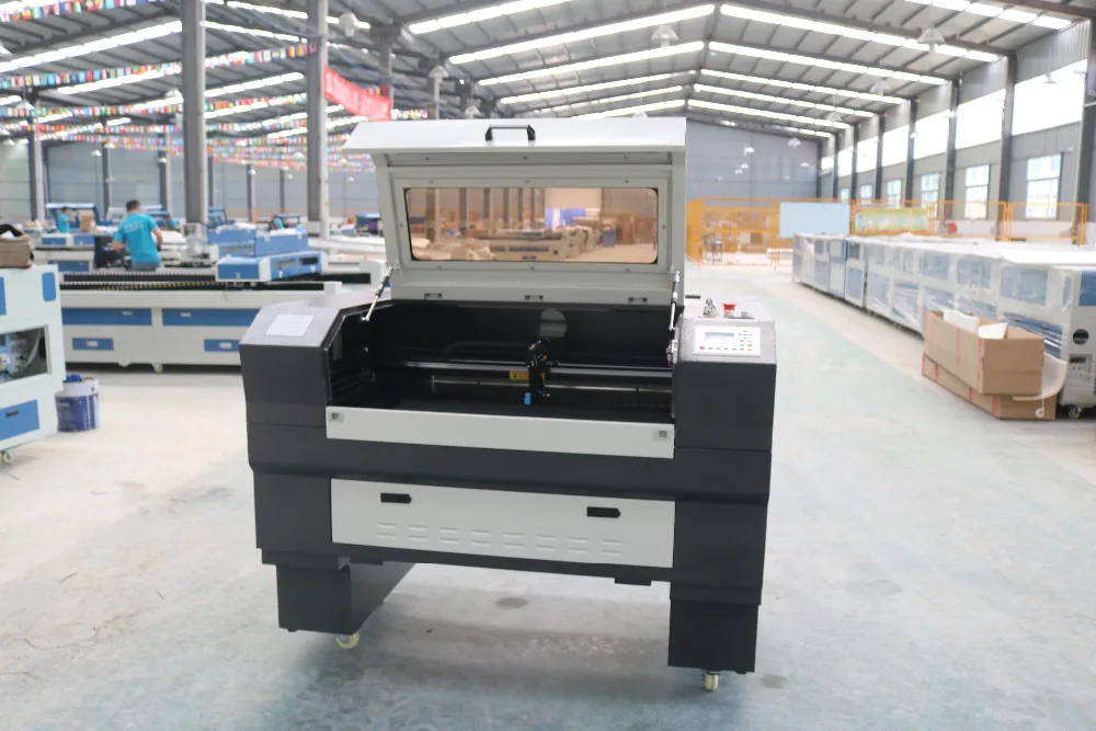 Дистрибьютор хотел и горячий стиль лазерной гравировки дерева машина|machine