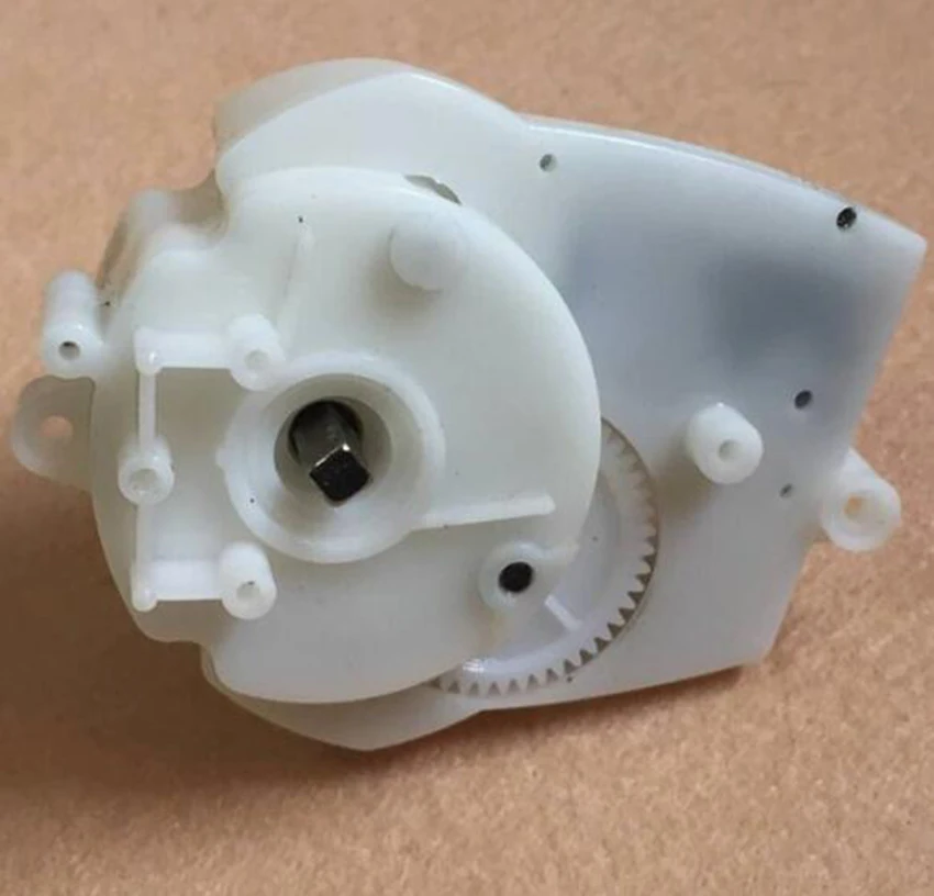 130 двигатель замедления постоянного тока пластиковая Шестерня/большой крутящий