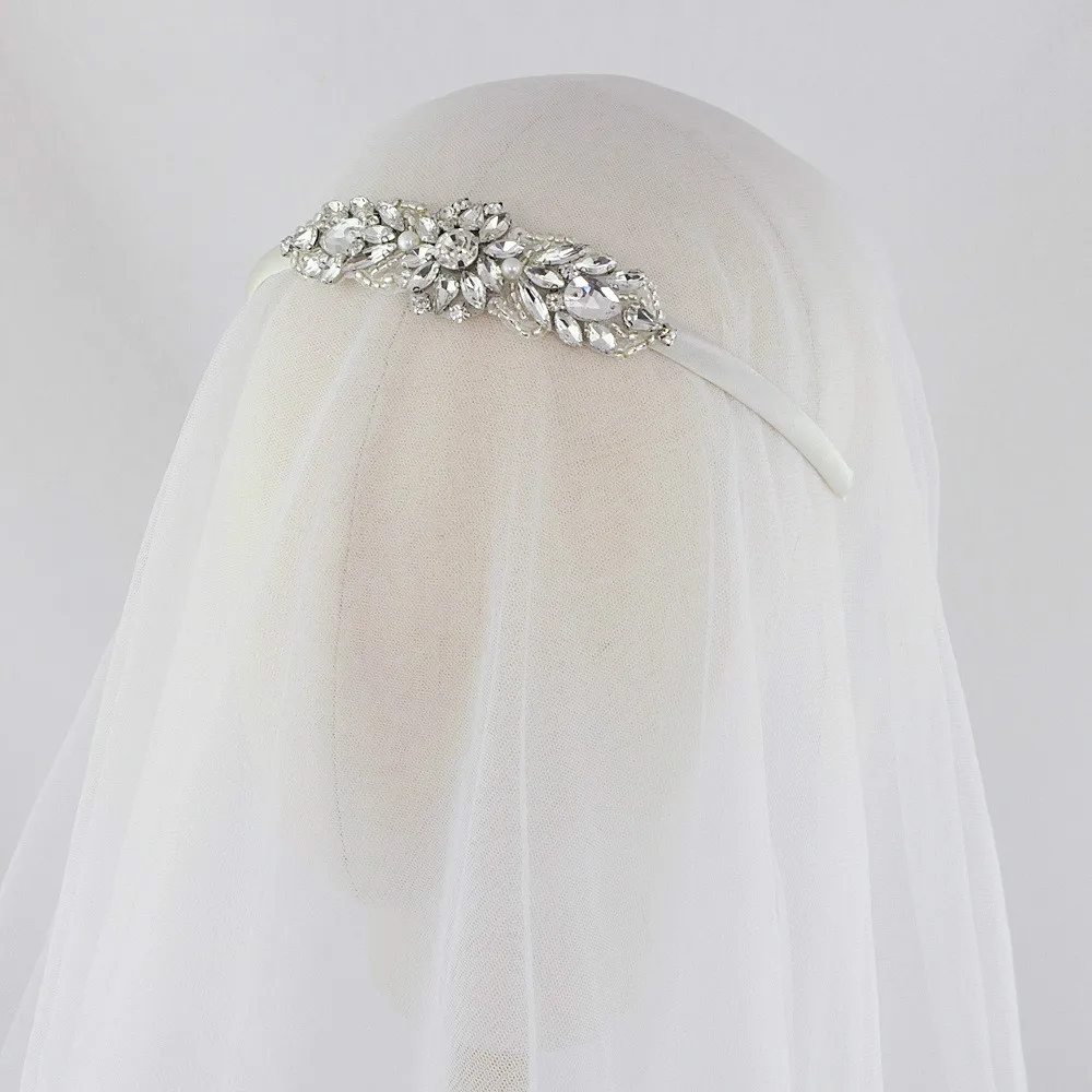 

Bridal Headwear Wedding Dress Accessories Evening Dress Accessories Luxury Rhinestone Combs Wedding Supplies Bridal Hair Combs