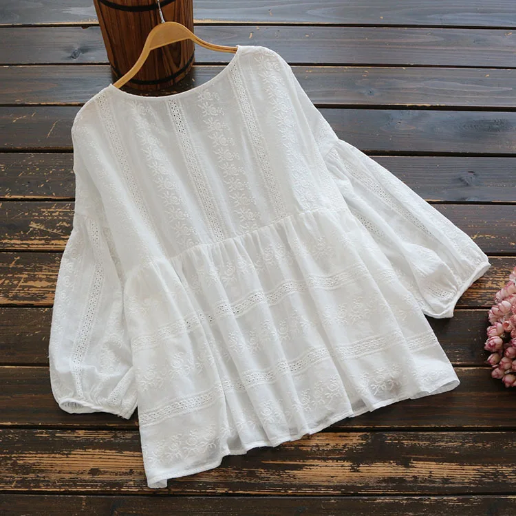 5952 Spring Women Literary floral Embroidered Lantern Three-quarter Sleeve Japan Style O-Neck Loose Cotton Shirts Blouse | Женская