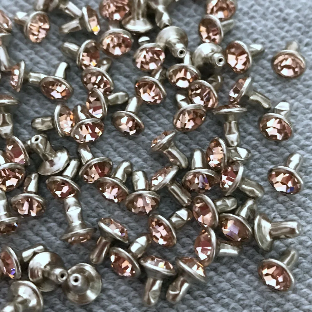Новое поступление 100 комплектов 6 мм цвета шампанского CZ +++ Кристаллы Стразы