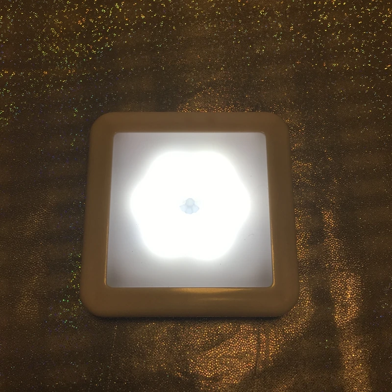 PIR Motion Sensor LED Night light Auto On Off Battery Operated Lamp Wall Light For Hallway Pathway Staircase Bedside | Освещение