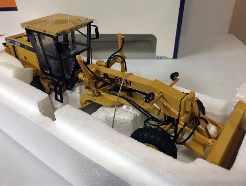 Коллекционная Игрушечная модель из сплава 1:35 масштаб гусеница SG SEM919 автогрейдер техника инженерное оборудование литье под давлением модель для подарка