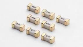 100 шт. x 0451 62mA 125mA 0.1A 0.2A 0.5A 0.75A 1A 2A 3A 4A 5A 6.3A 7A 8A 125V SMT предохранители 1808 Быстрый сгорание