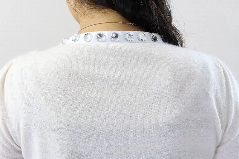 Свитер женский из чистого кашемира белый короткий кардиган с блестящими