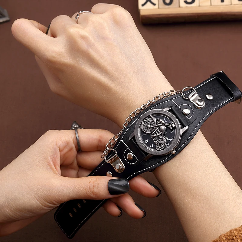 

Hot Sales Fashion O.T.SEA Brand Cool Motorcycle Skull Leather Watch Men Sports Quartz Wrist Watch Relogio Masculino 1831-4