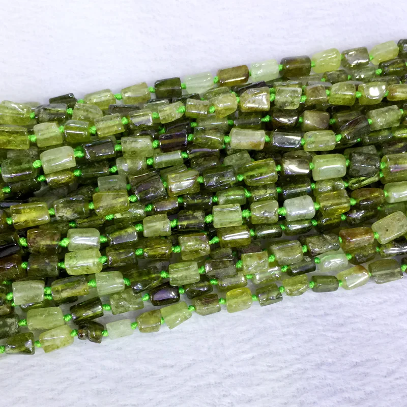 Натуральный зеленый гранат цаворит Demantoid самородок свободной формы свободные Гладкие бусины 6-8 мм 05387