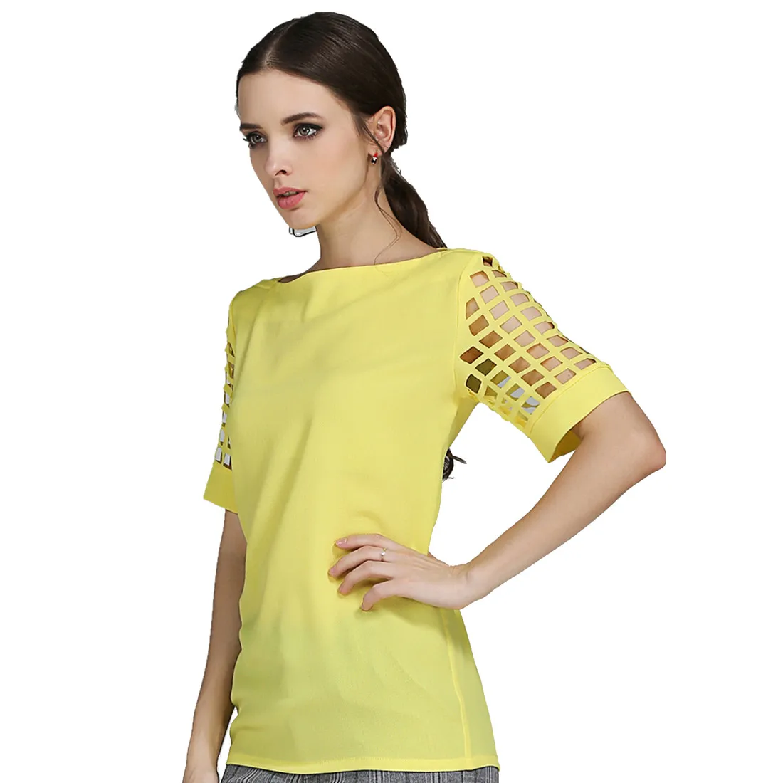 Блузка женская шифоновая свободного покроя с вырезом лодочкой и рукавами