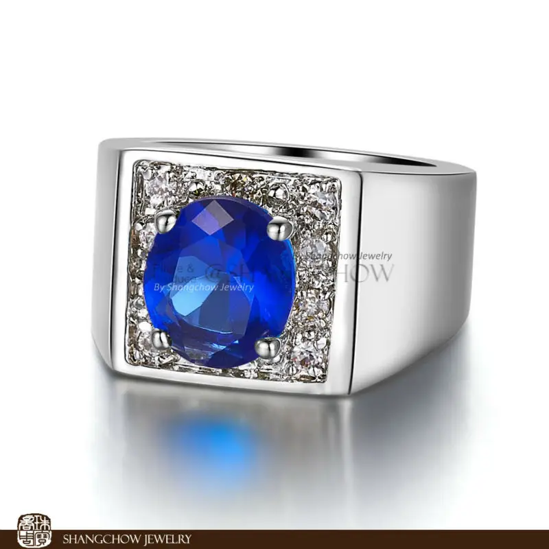 Новинка! Женское кольцо из серебра 925 пробы с синим кварцем | Украшения и