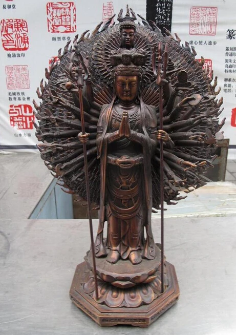 

Xd 001573 тибетская красная бронза, медь 1000, оружие Avalokitesvara Бодхисаттва Кван Инь Buddha