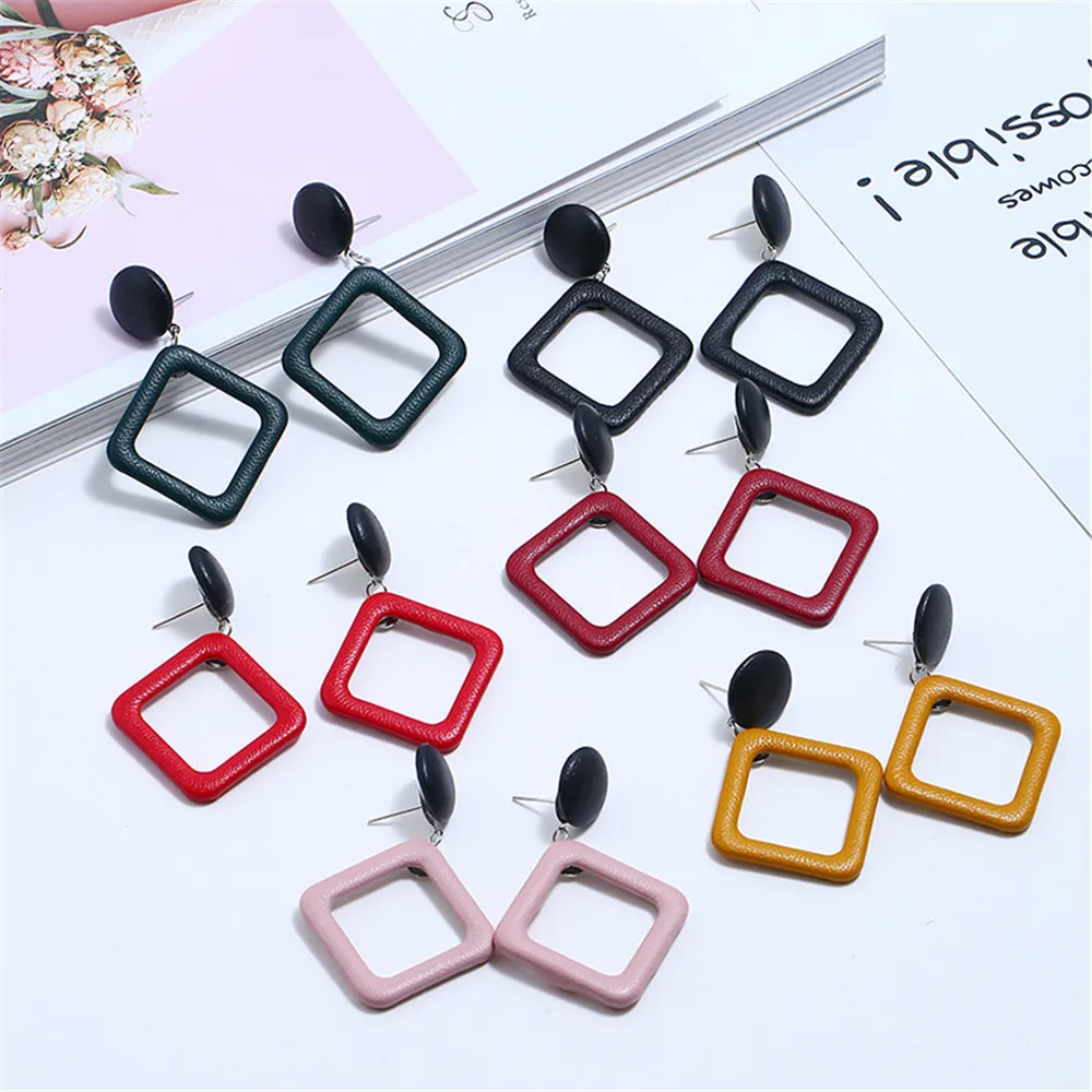 Женские квадратные серьги CRLEY из натуральной кожи модные геометрические