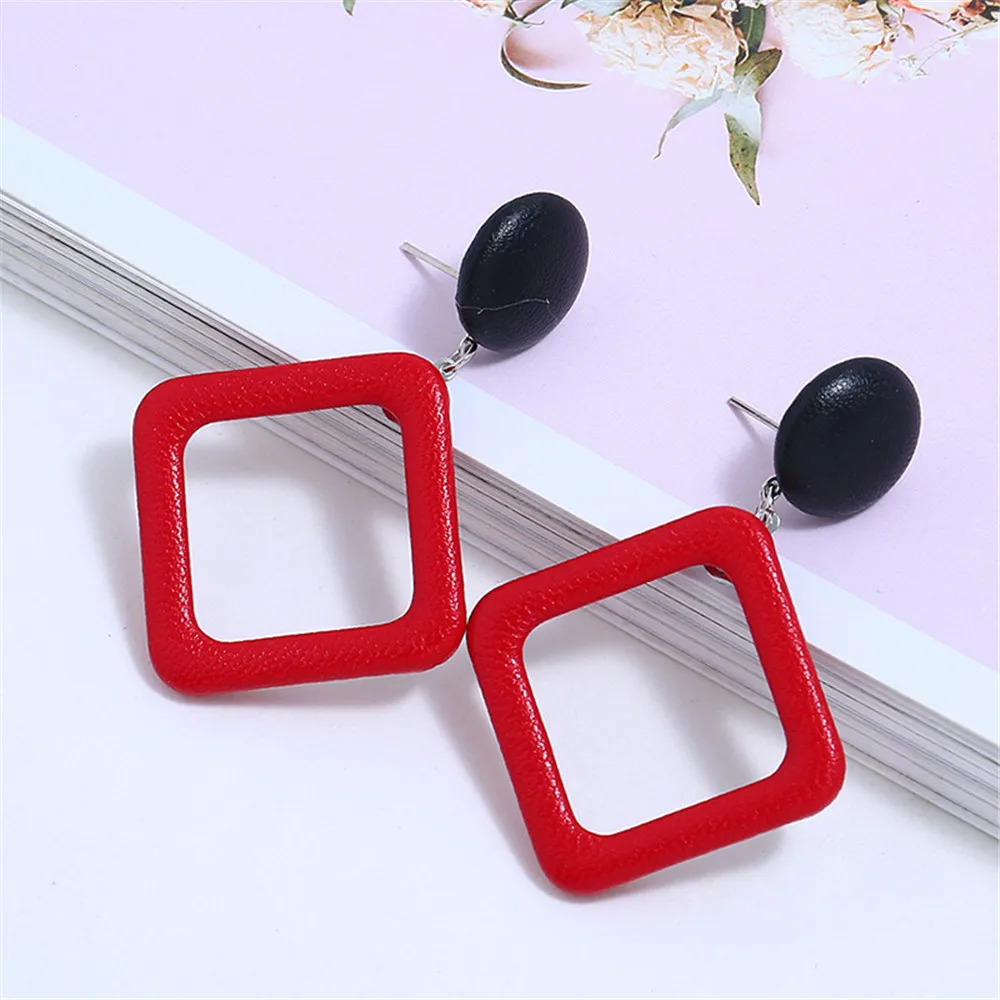 Женские квадратные серьги CRLEY из натуральной кожи модные геометрические