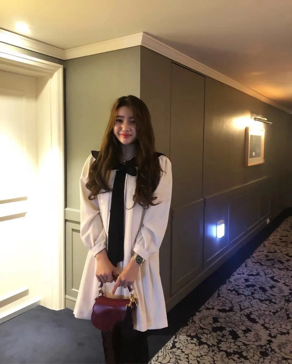 WHITNEY WANG 2019 весеннее модное уличное милое двубортное мини-платье с бантом женское