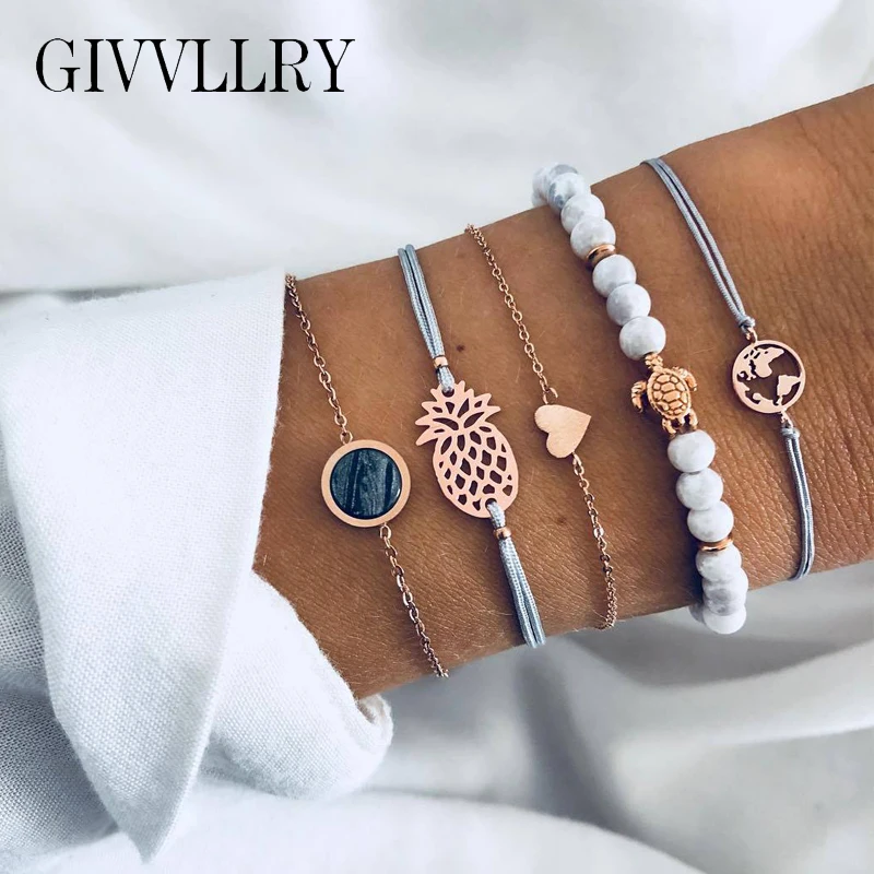 Женский браслет в стиле бохо с белыми кристаллами бусинами и ананасами 5