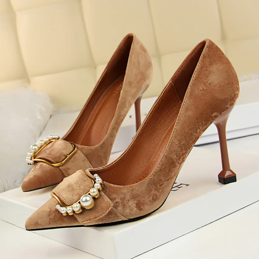 Модная женская обувь Новинка 2019 года сезон весна женские замшевые туфли на