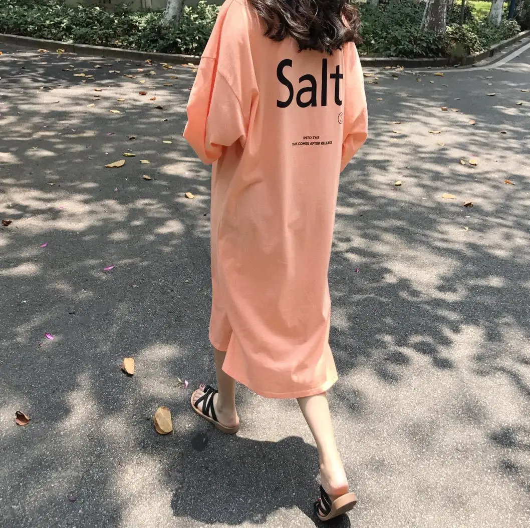2018 women's wear INS letter printing side split fork long T-shirt loose dress tide. | Женская одежда