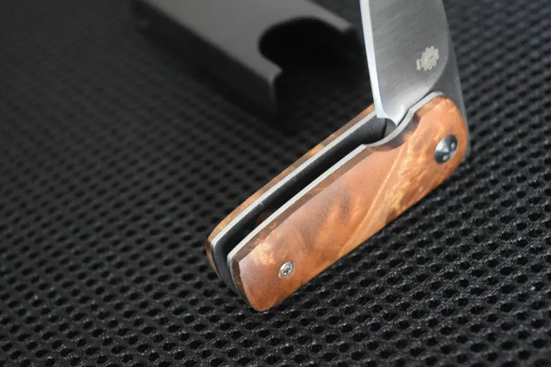 Trskt Small Folding knife hunting camping Pocket knives 440c Steel Satin Blade wood Handle 58HRC Dropshipping | Инструменты