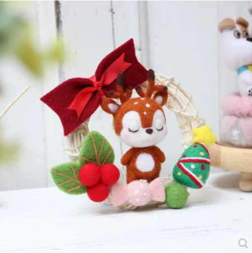 C Around 10cm Christmas creative ring wool needlepoint kit wool felt needle felting decoration craft needlecraft DIY handmade - Цвет: C