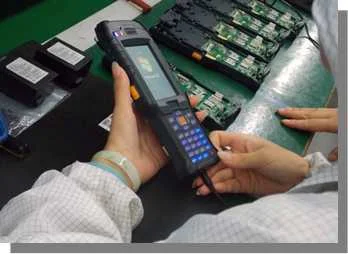 2014 Лидер продаж ручной rfid считыватель для транспортных средств magement uhf штрих