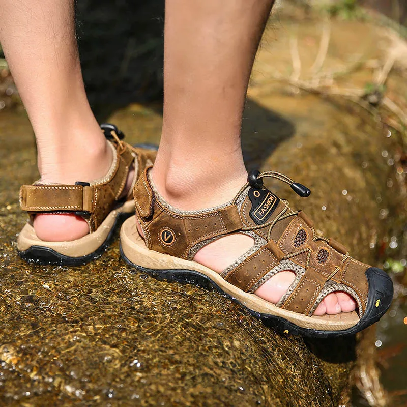 

Outdoor Hiking Sandals Men Genuine Leather Mountain Trekking Sports Sneakers Anti-skid Breathable Aqua Shoes Water Beach Sandals