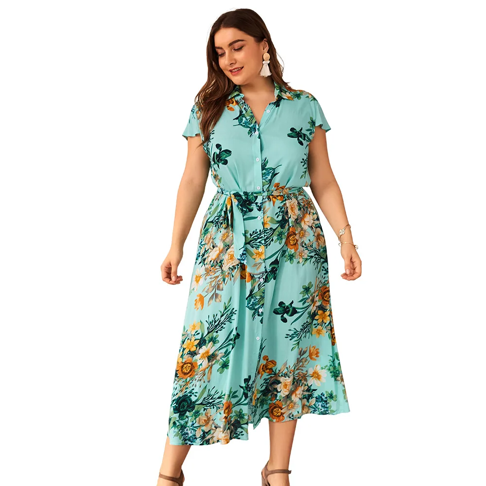 Женское платье с цветочным принтом розовое вечернее поясом и отложным