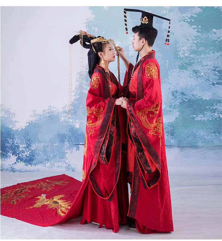 Golden Red Series Chinese Traditional Wedding Hanfu Costume Set for Bride and Groom Long Tail Hanfu with Golden Phoenix QuJu