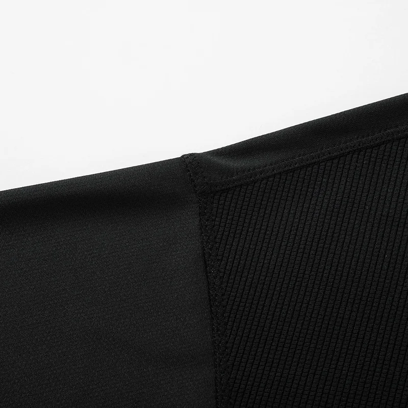 Мужская футболка с коротким рукавом SEMIR черная свободная круглым вырезом лето