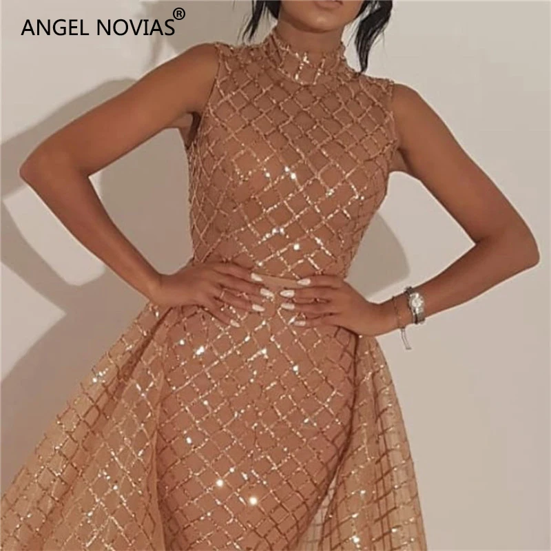 Женское вечернее платье с высоким воротом ANGEL NOVIAS Золотое блестящее высокой