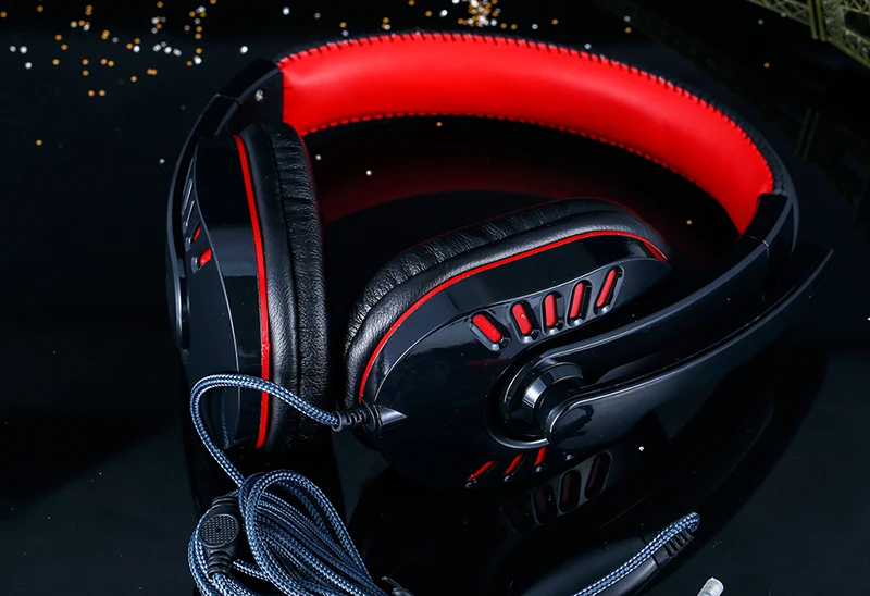 Kobwa Игровые наушники над ушами гарнитура с микрофоном для геймера | Электроника