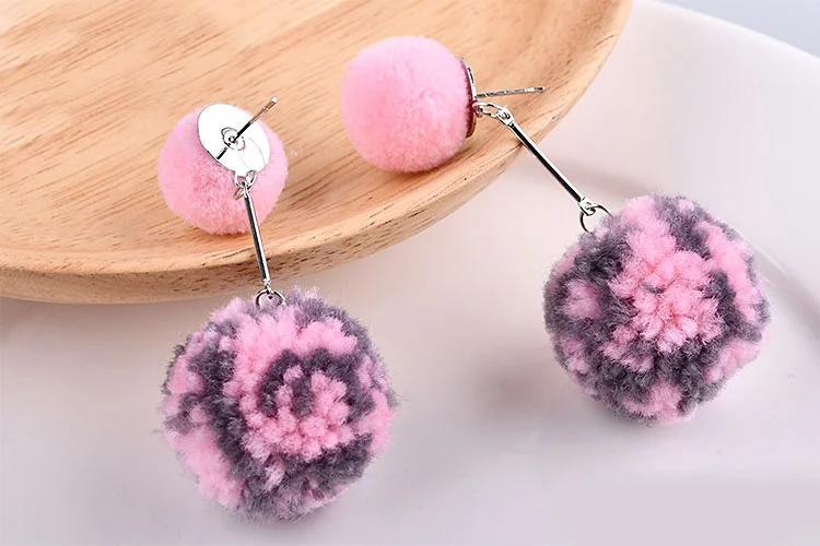 Autumn and winter color mixed coarse wool ball DIY Earrings Brooch Pendant mobile phone ornaments materials |