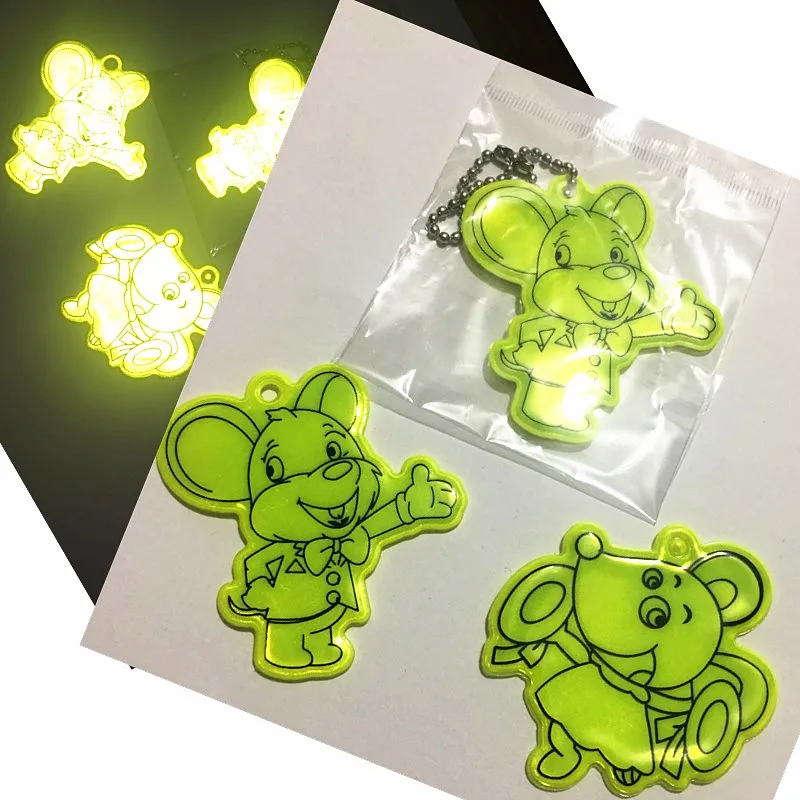 Забавный светоотражающий кулон в виде животного двухсторонний брелок для ключей