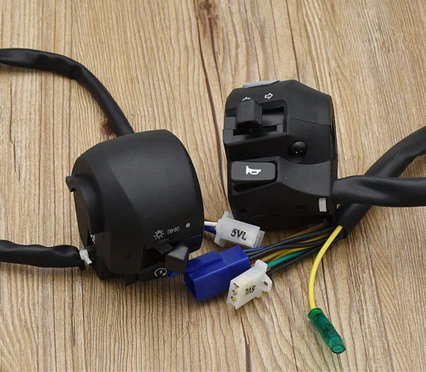 1pair YBR125 JYM125-2 руль мотоцикла переключатель в сборе сиденье электрический запуск рога переключатель кнопки Мотоцикл Запчасти - Цвет: 1pair
