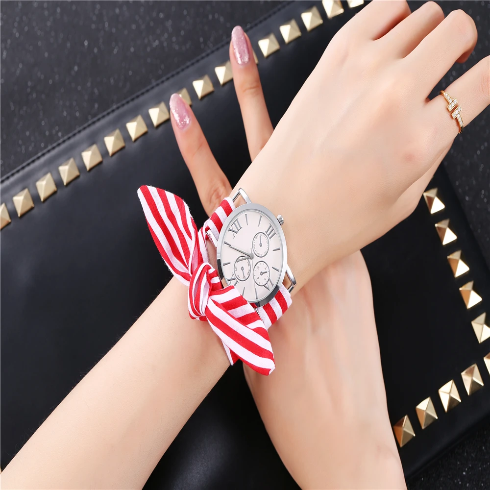 Часы наручные женские с хлопковой лентой серебристые 2019|Женские часы| |