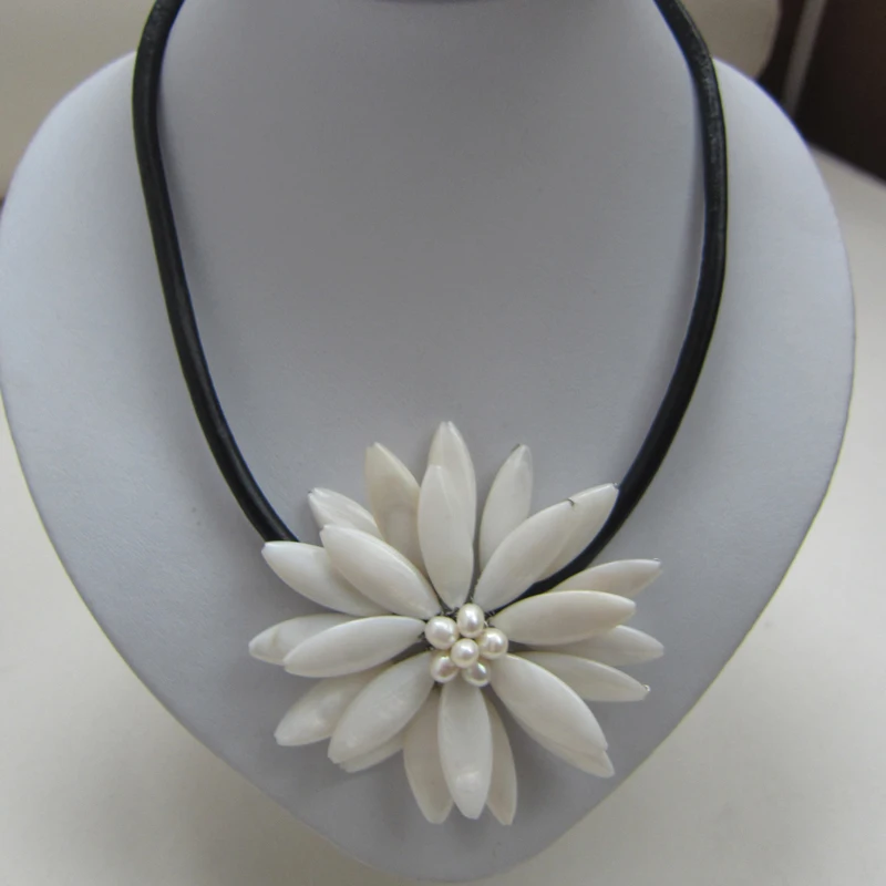 Ожерелье женское круглое в стиле барокко с подвесками|leather necklace|round necklacemaxi necklace |