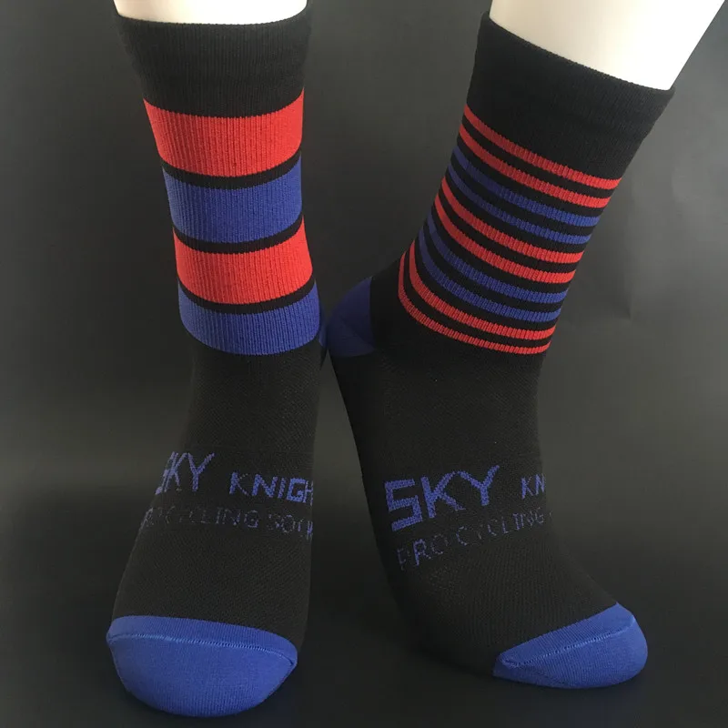 Велосипедные носки SKY KNIGHT с полосками для левой и правой ног спортивные бега