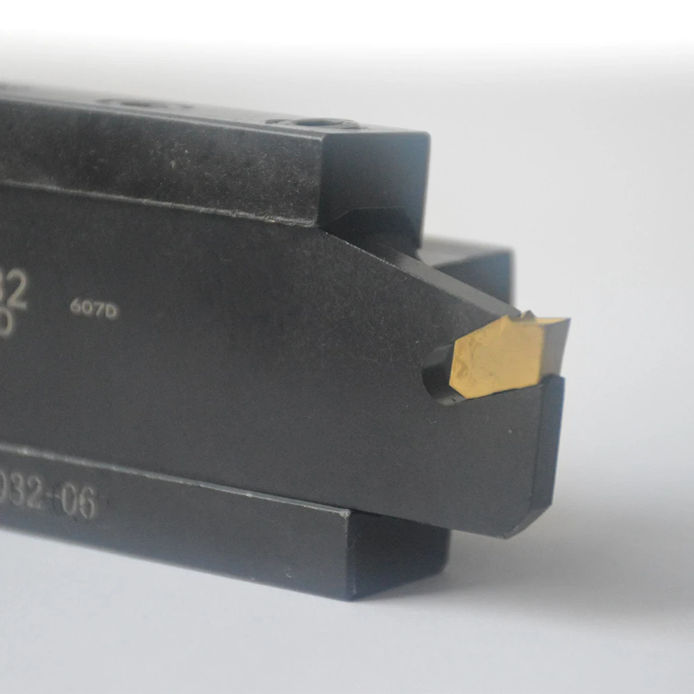 

FREE SHIPPING SMBB2032 Cut off the cutter bar Cutting tool rod SPB532 cutter holder FOR SP500 NC3020