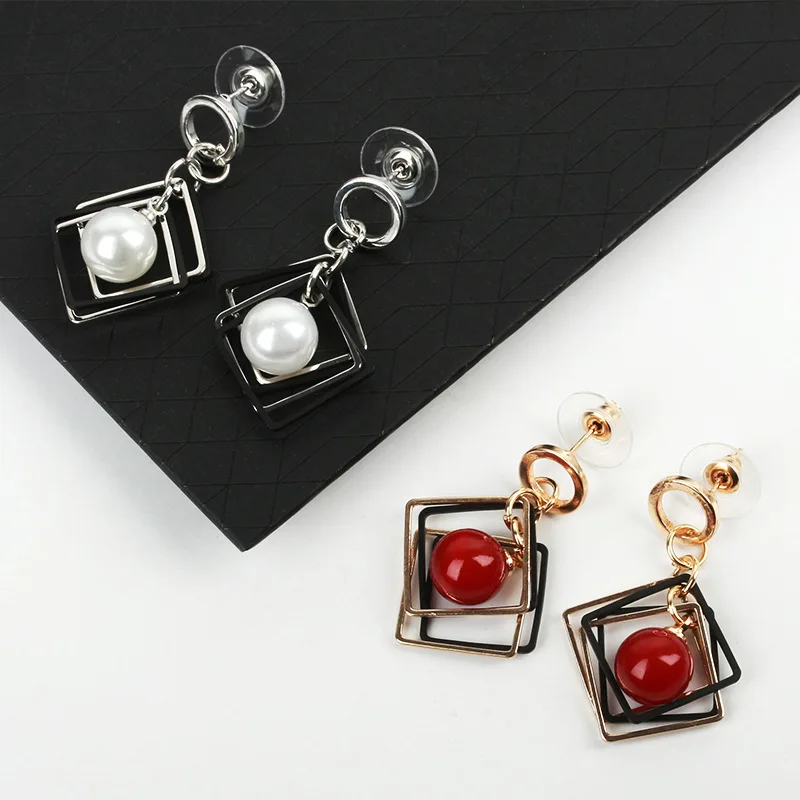 Женские квадратные серьги-гвоздики с двумя полыми шариками висячие украшения